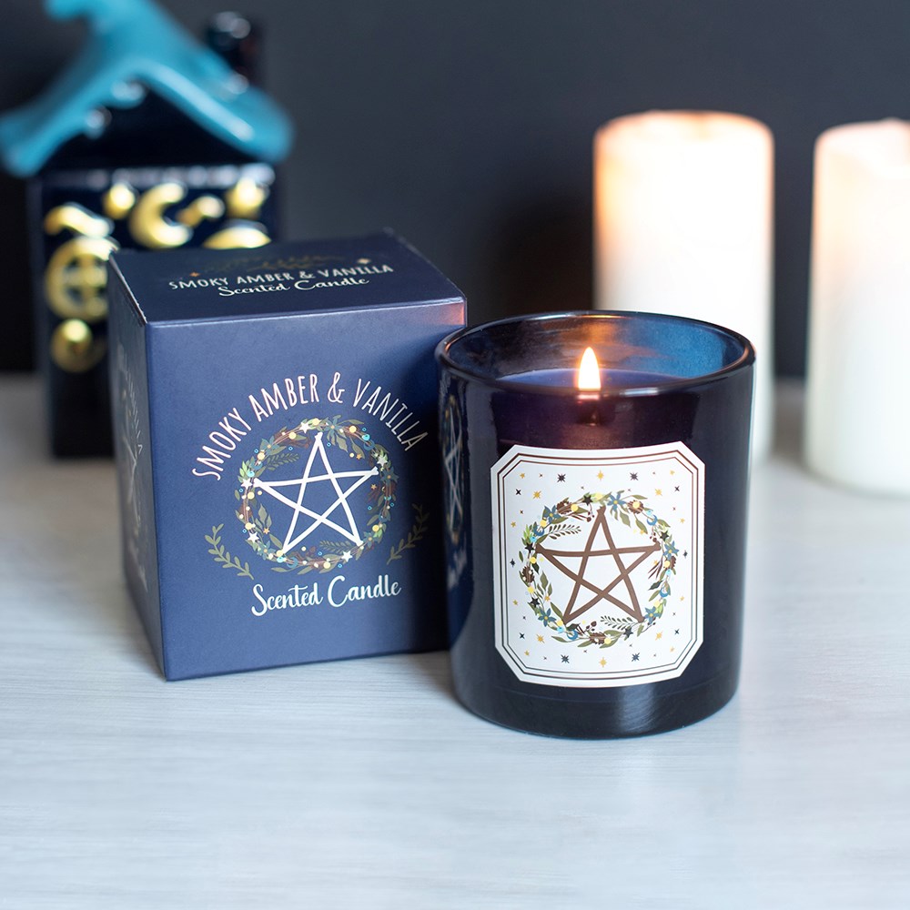 Solstice Wreath Duftkerze – Nahaufnahme Glas