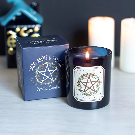 Solstice Wreath Duftkerze – Nahaufnahme Glas