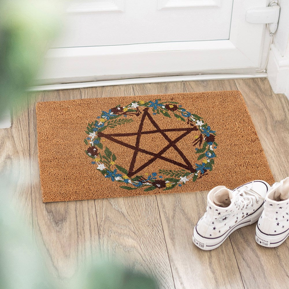 Witchy Fußmatte an der Haustür