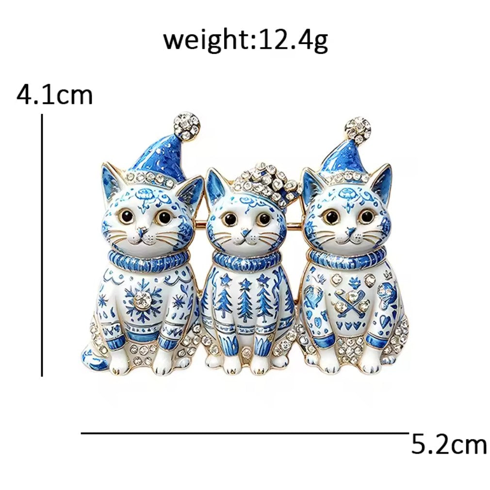 Weihnachtsbrosche drei Katzen Porzellan-Stil – Maßangaben 4,1 x 5,2 cm, 12,4 g