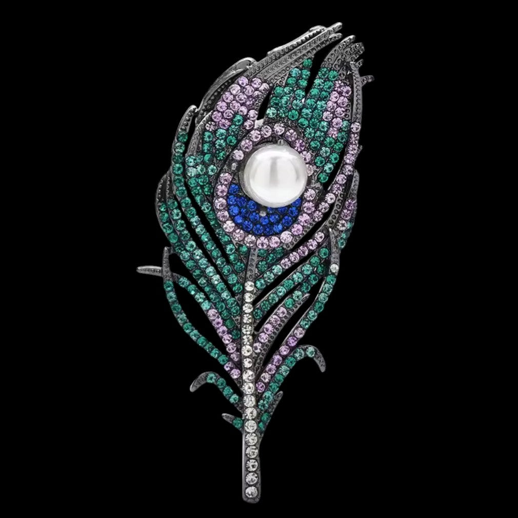 Stillvolle Pfauenfeder-Brosche mit Kunstperle und Strass 8,5 cm