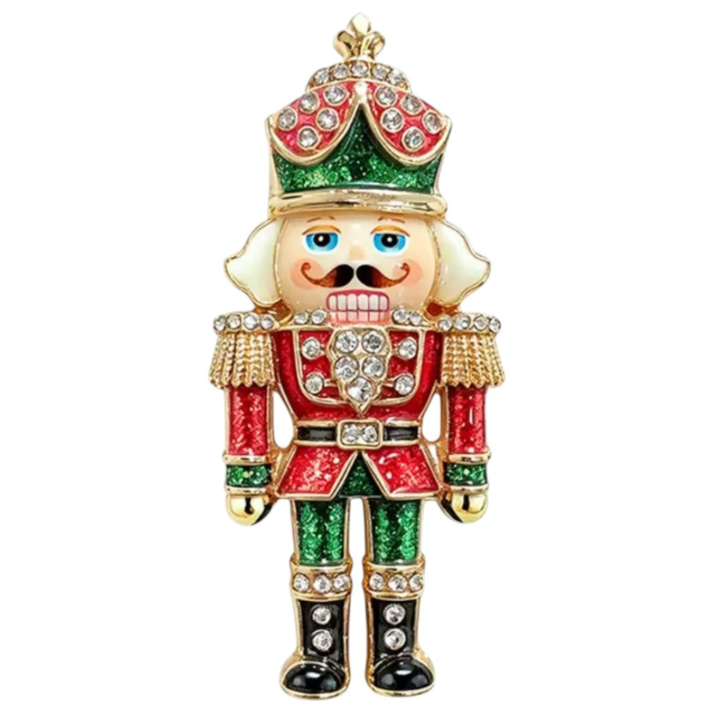 Weihnachtsbrosche Nussknacker rot-grün – weißer Hintergrund