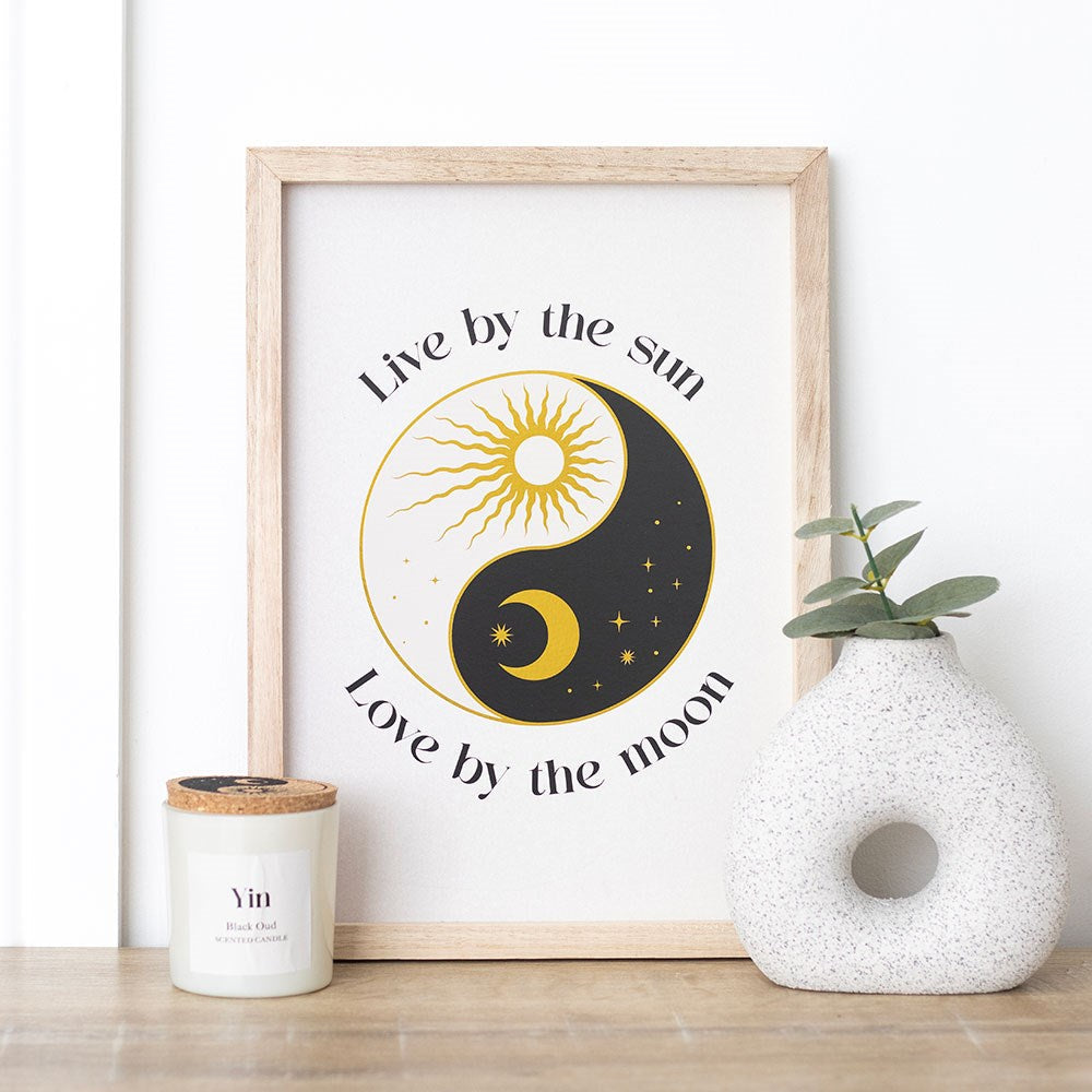 Yin Yang Wandbild Lifestyle mit Vase und Kerze