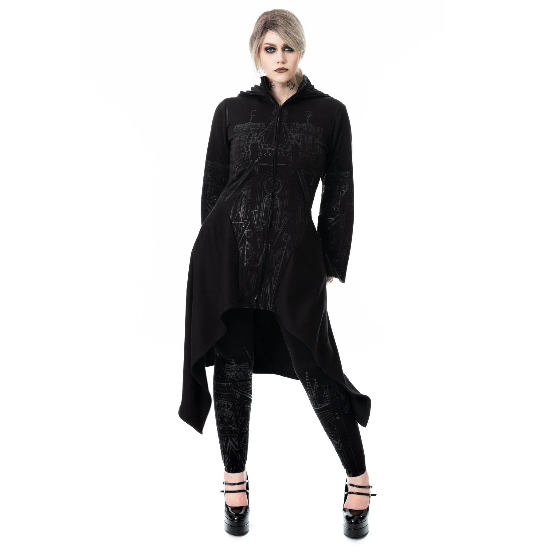 Basilica Hood Coat – Model Rückansicht