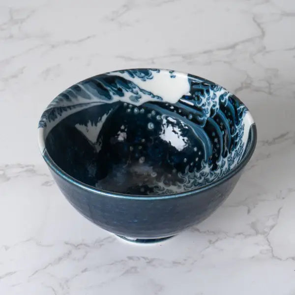 „Die große Welle vor Kanagawa“ – Japanische Porzellanschale 300 ml