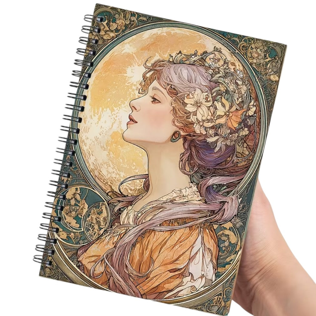 Vintage Notizbuch Mucha Mondfrau in Hand – weißer Hintergrund