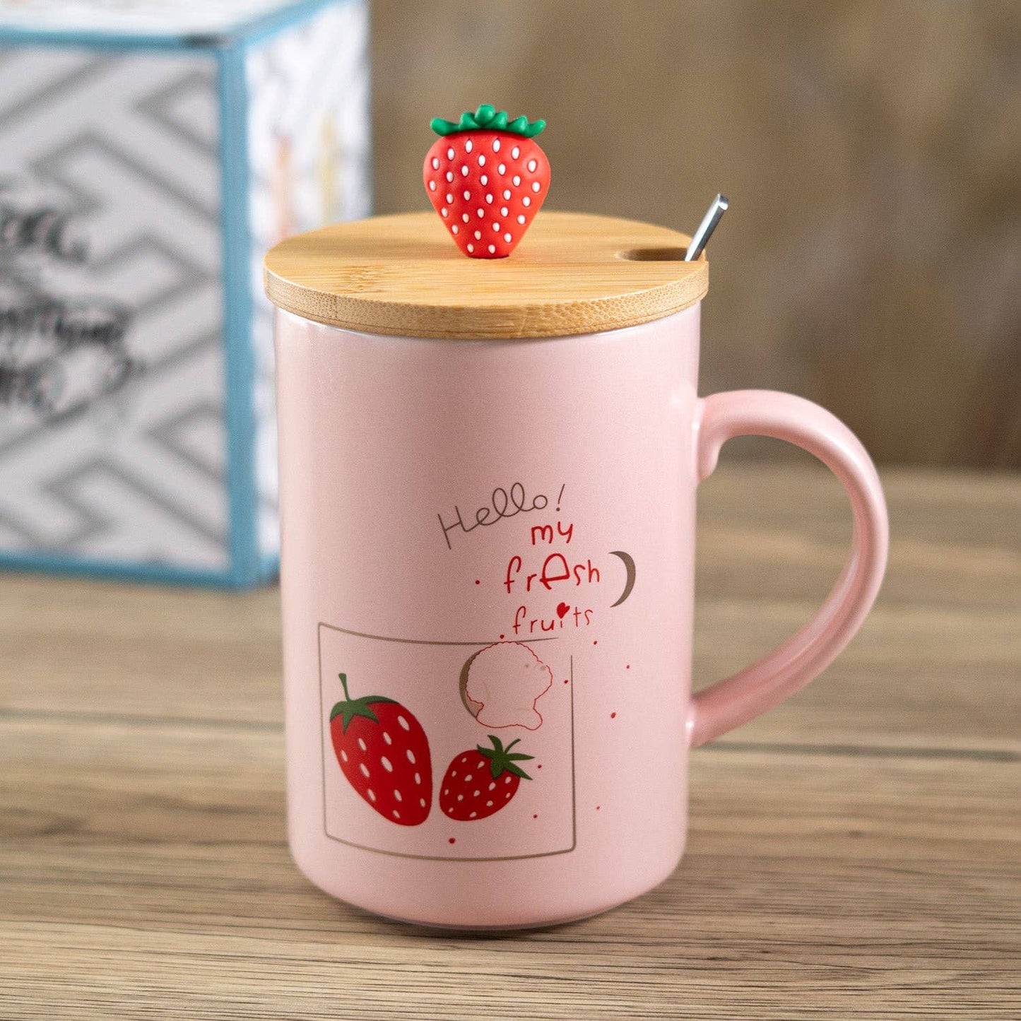 3D Niedliche Erdbeer-Keramik Tasse mit Deckel und Löffel 400 ml