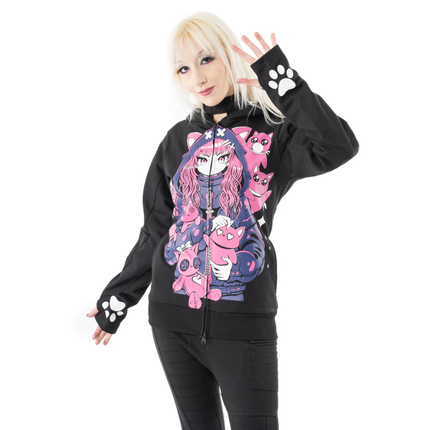 Kitty Mayhem Hood – Model Frontansicht