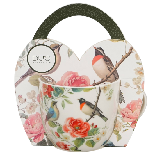 DUO Porcelain – Tasse April im Geschenkkörbchen (460 ml) Vögel