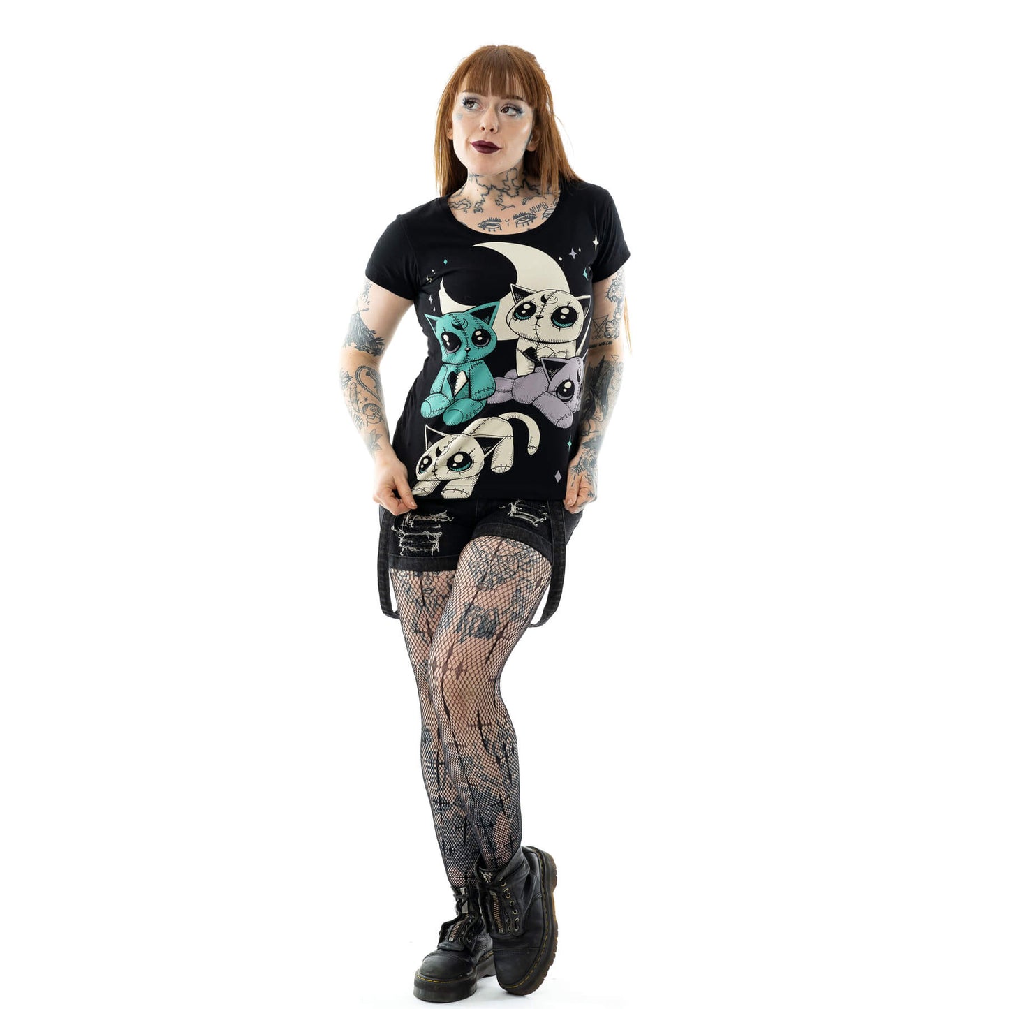 Moon Plushies T-Shirt – Detailansicht alle drei Katzen