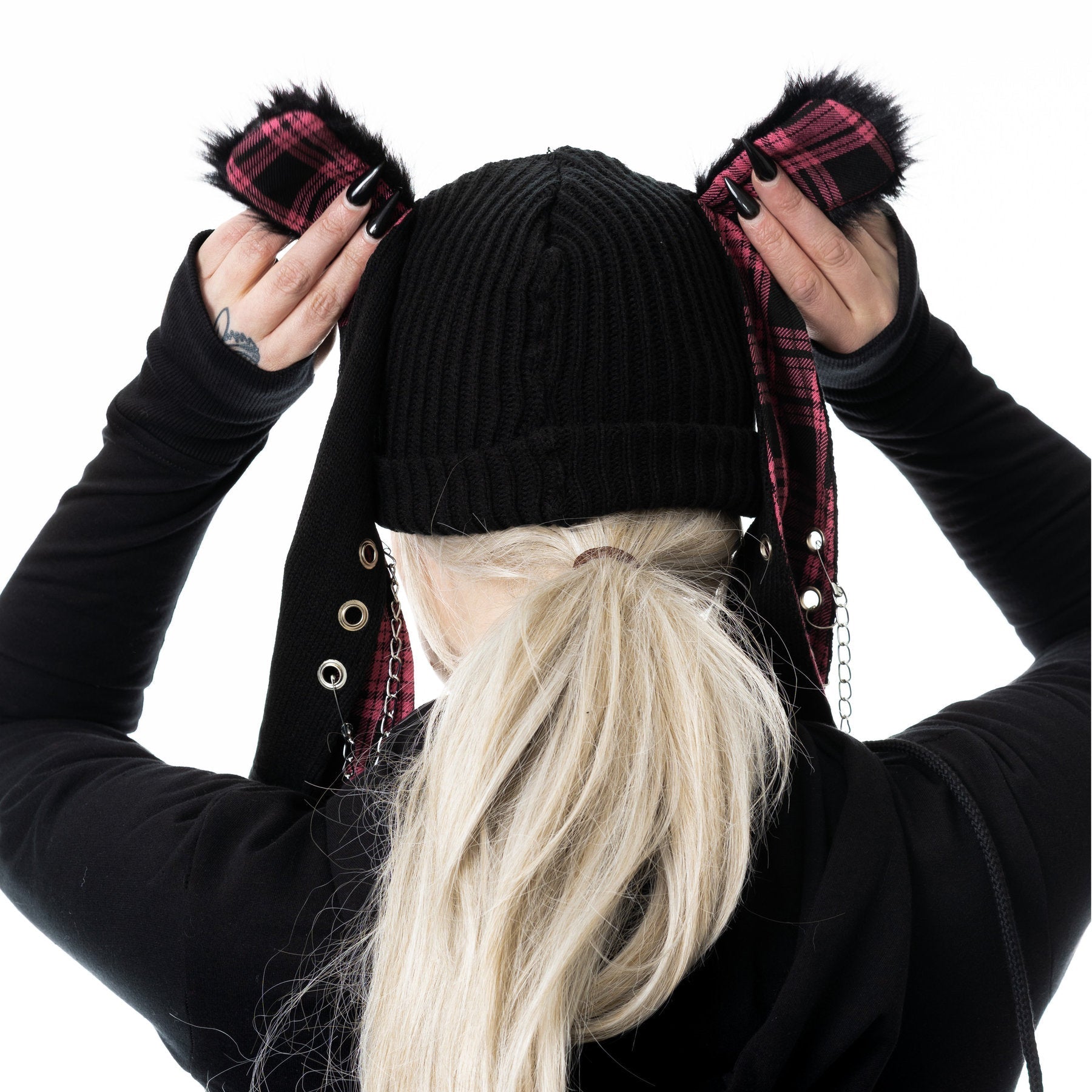 Rini Hat - Detailansicht Kette