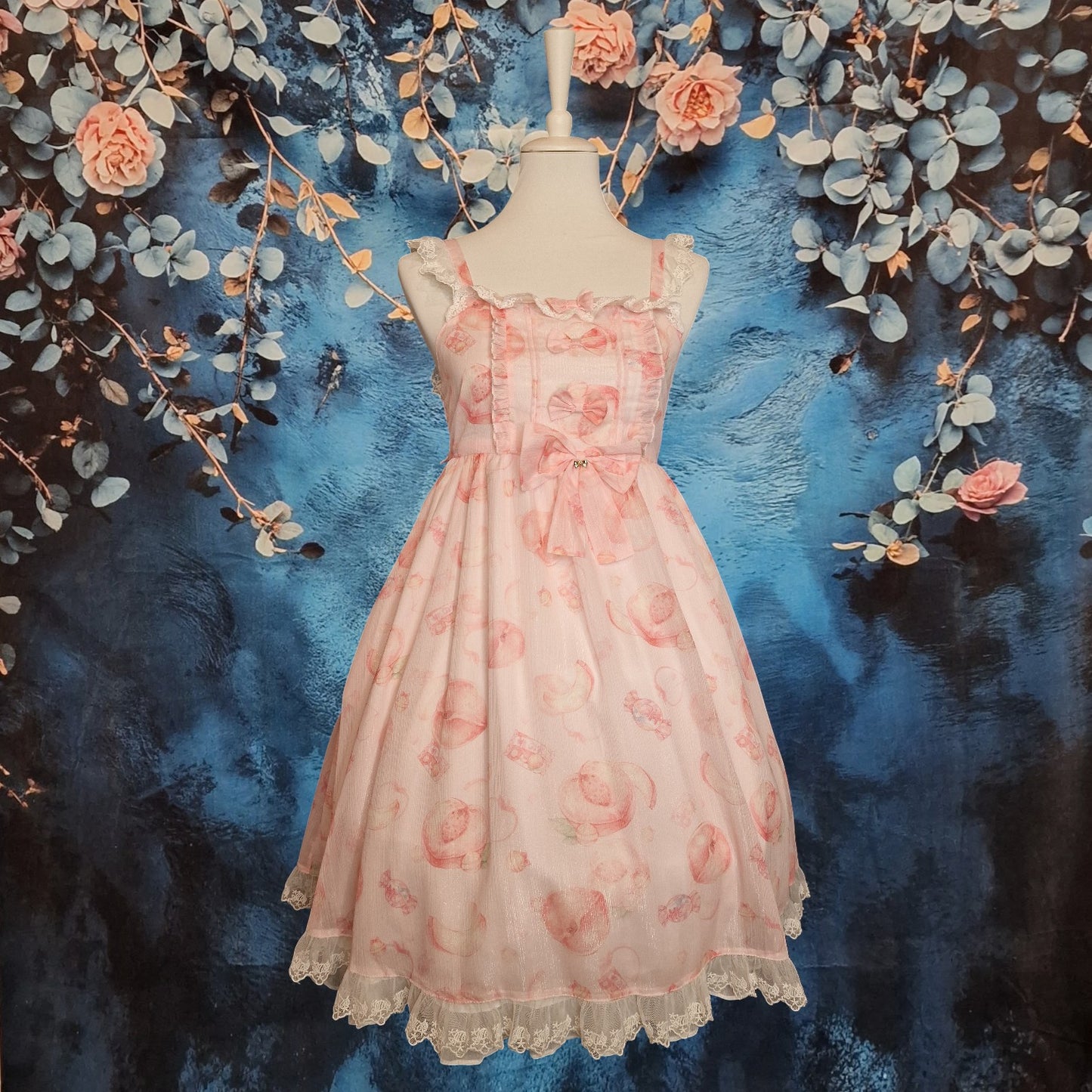 Zartes rosa Lolita Kleid JSK mit Pfirsichmotiv