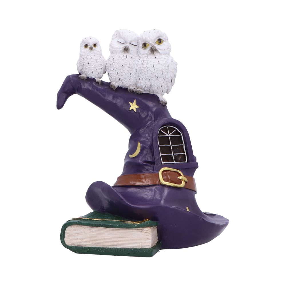Mystische Witchy Dekofigur mit Licht 3 kleine weiße Eulen auf Hexenhut Halloween